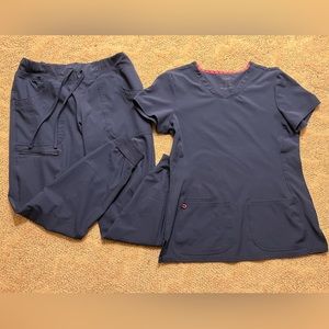 HeartSoul navy scrub set with jogger bottoms - Women’s Medium